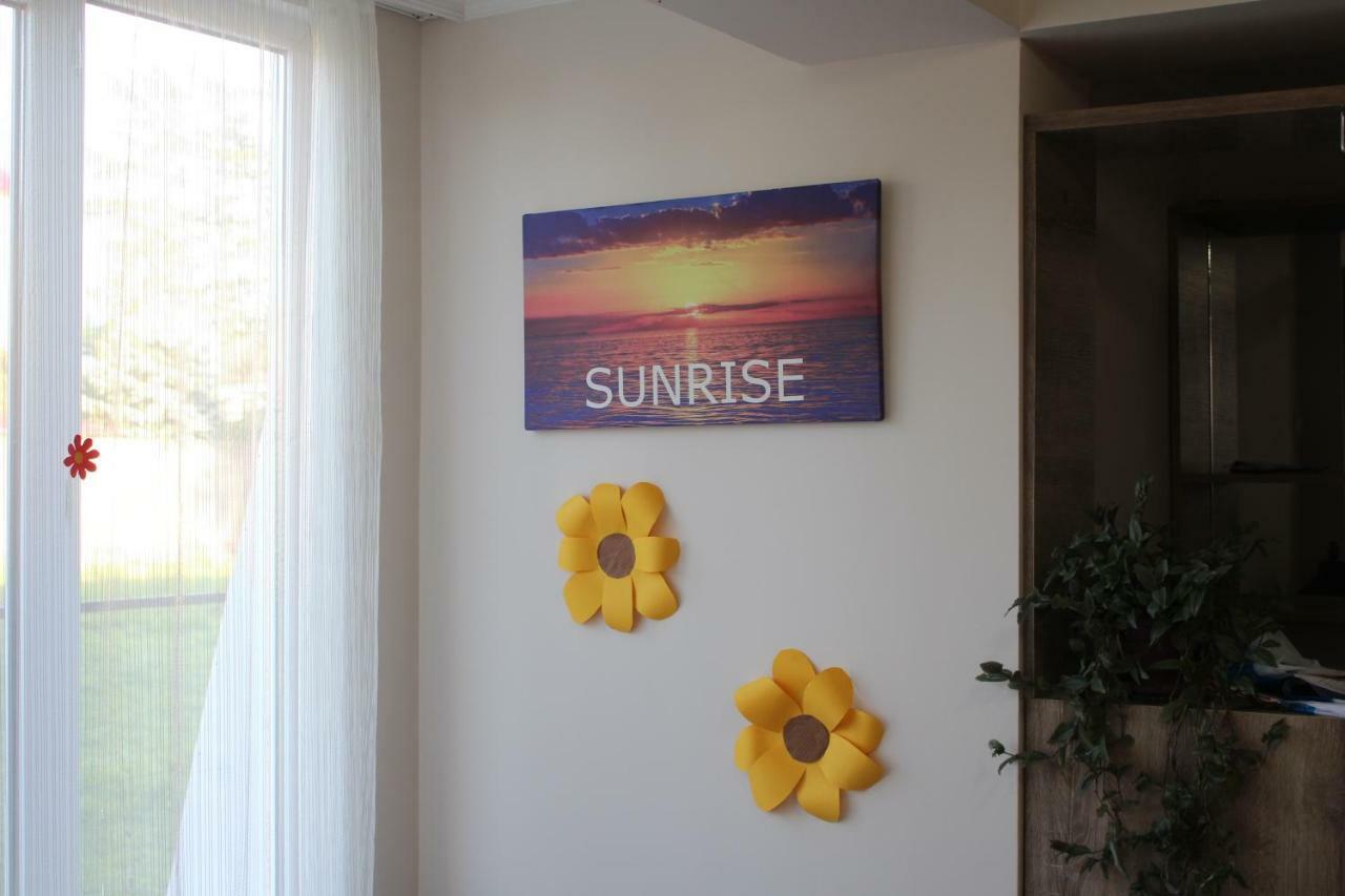 Hotel Sunrise In อูเรคี ภายนอก รูปภาพ